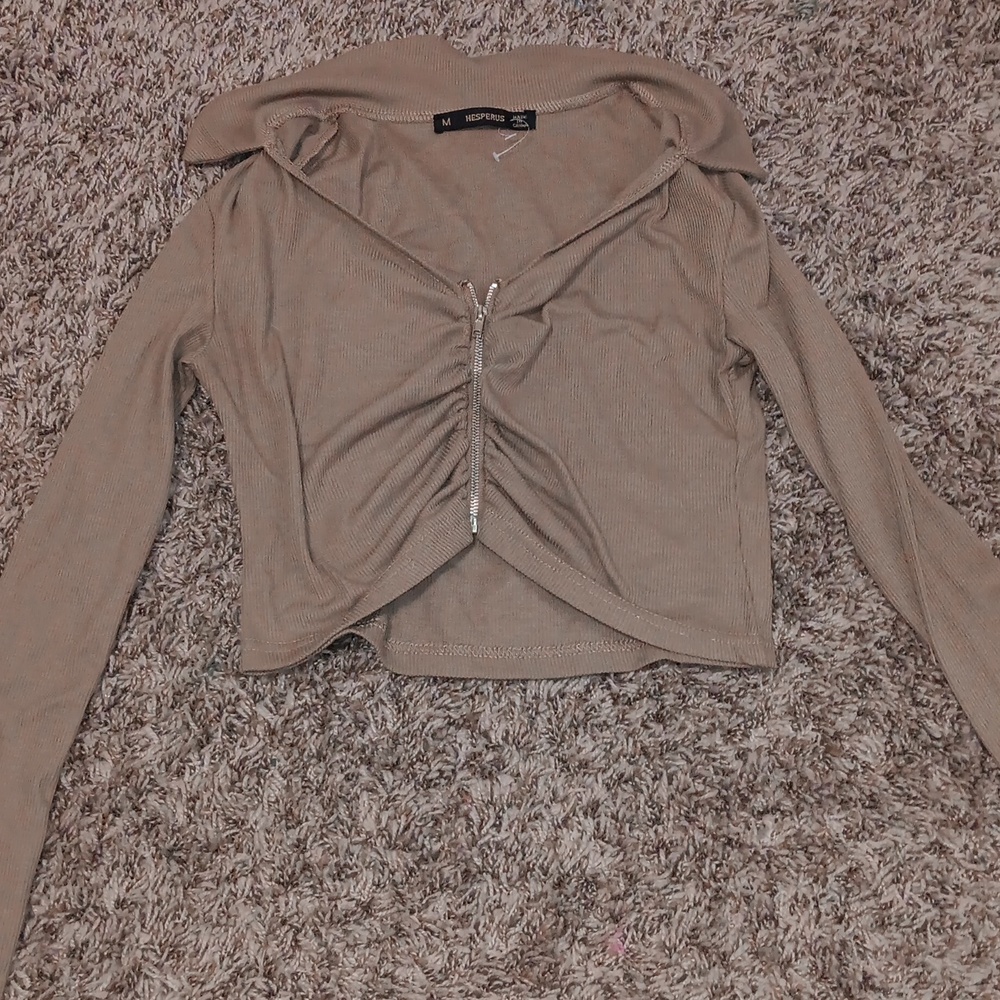 A cute long sleeved crop top
